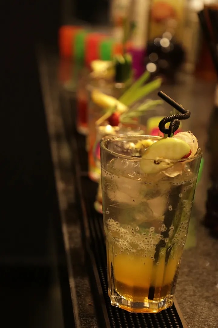 wedding bartender (9)